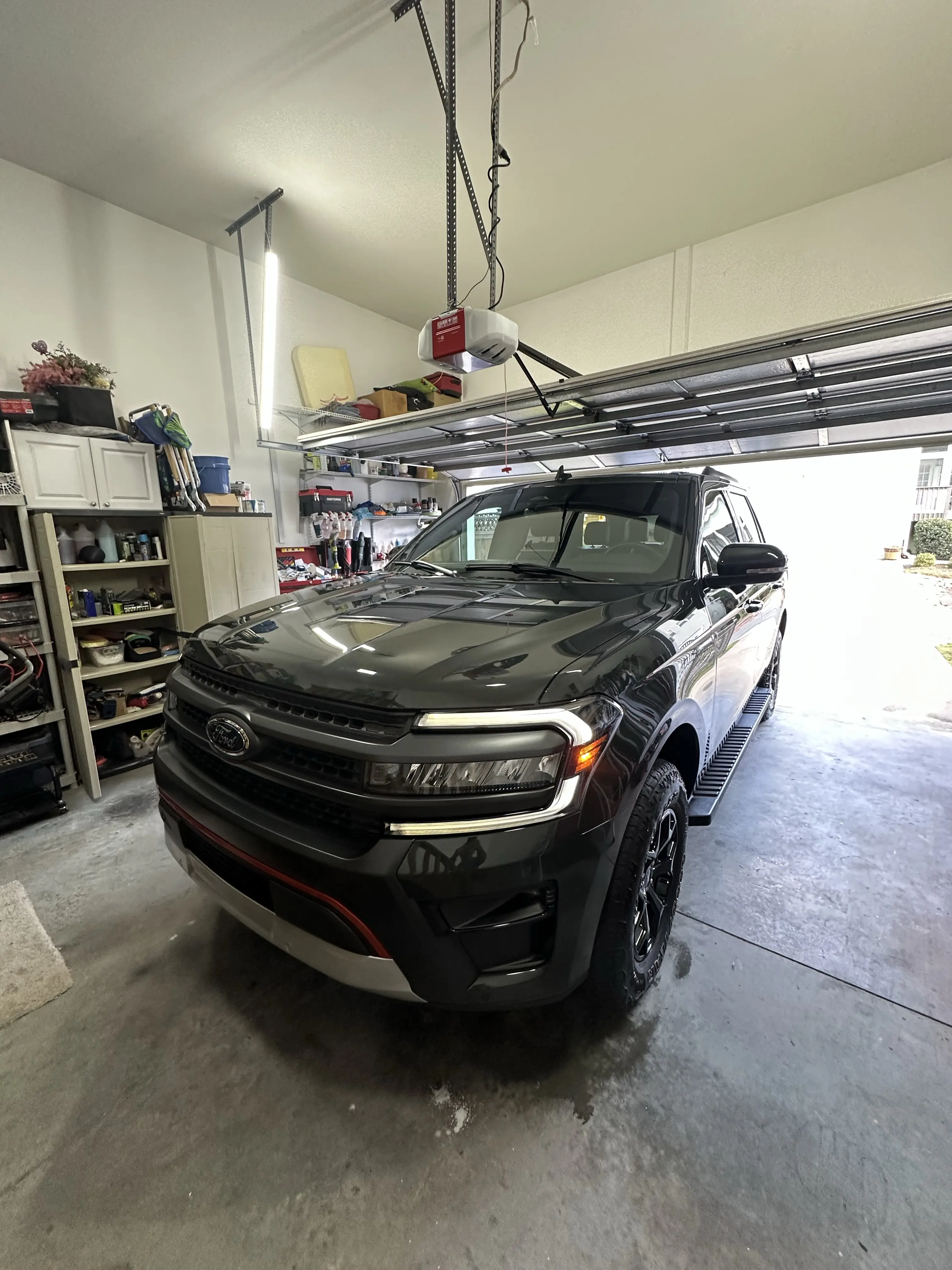 2023 Ford Expedition Full detail, detailing result