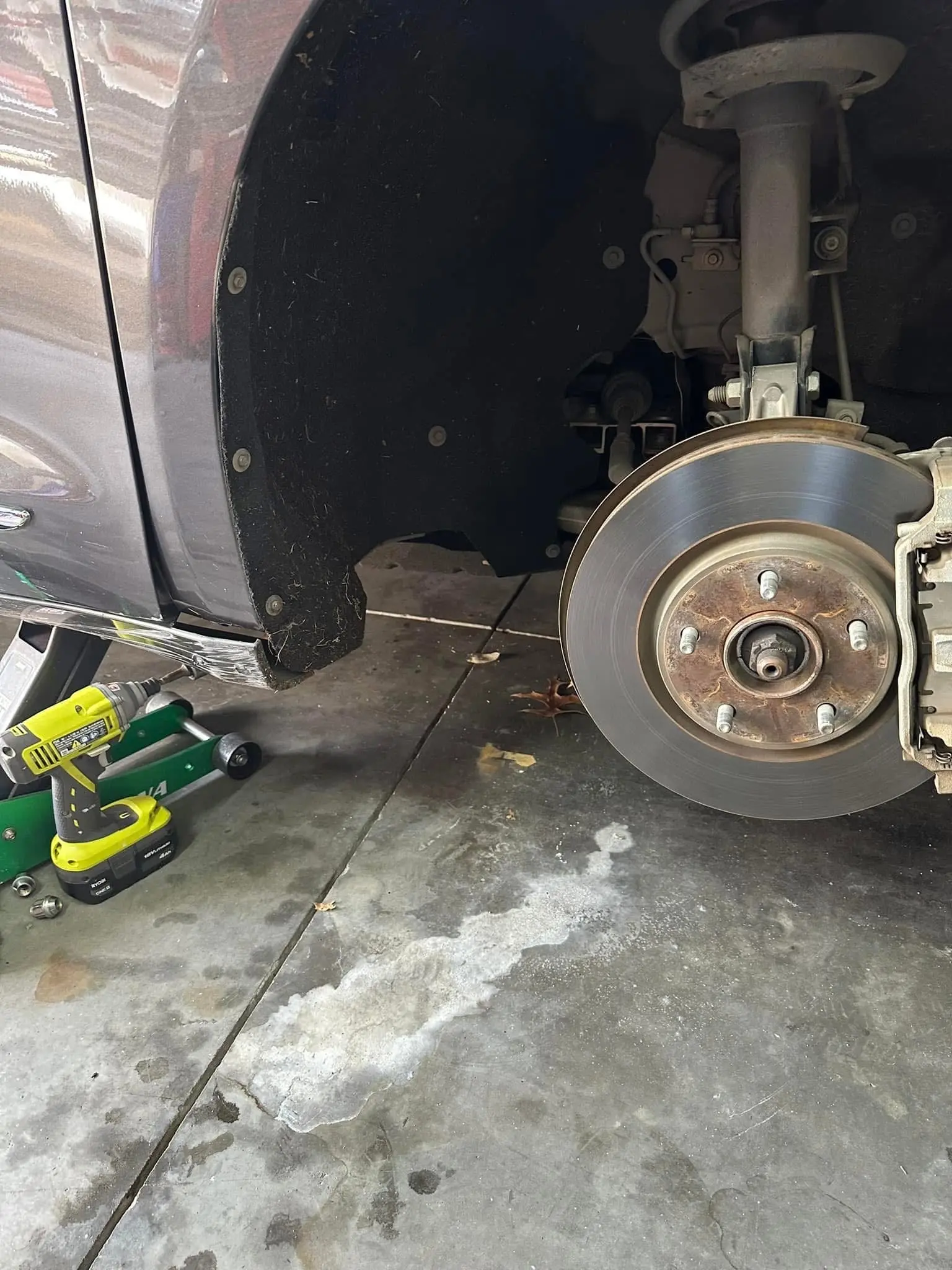 SUV Body repair, photo 3 of 4