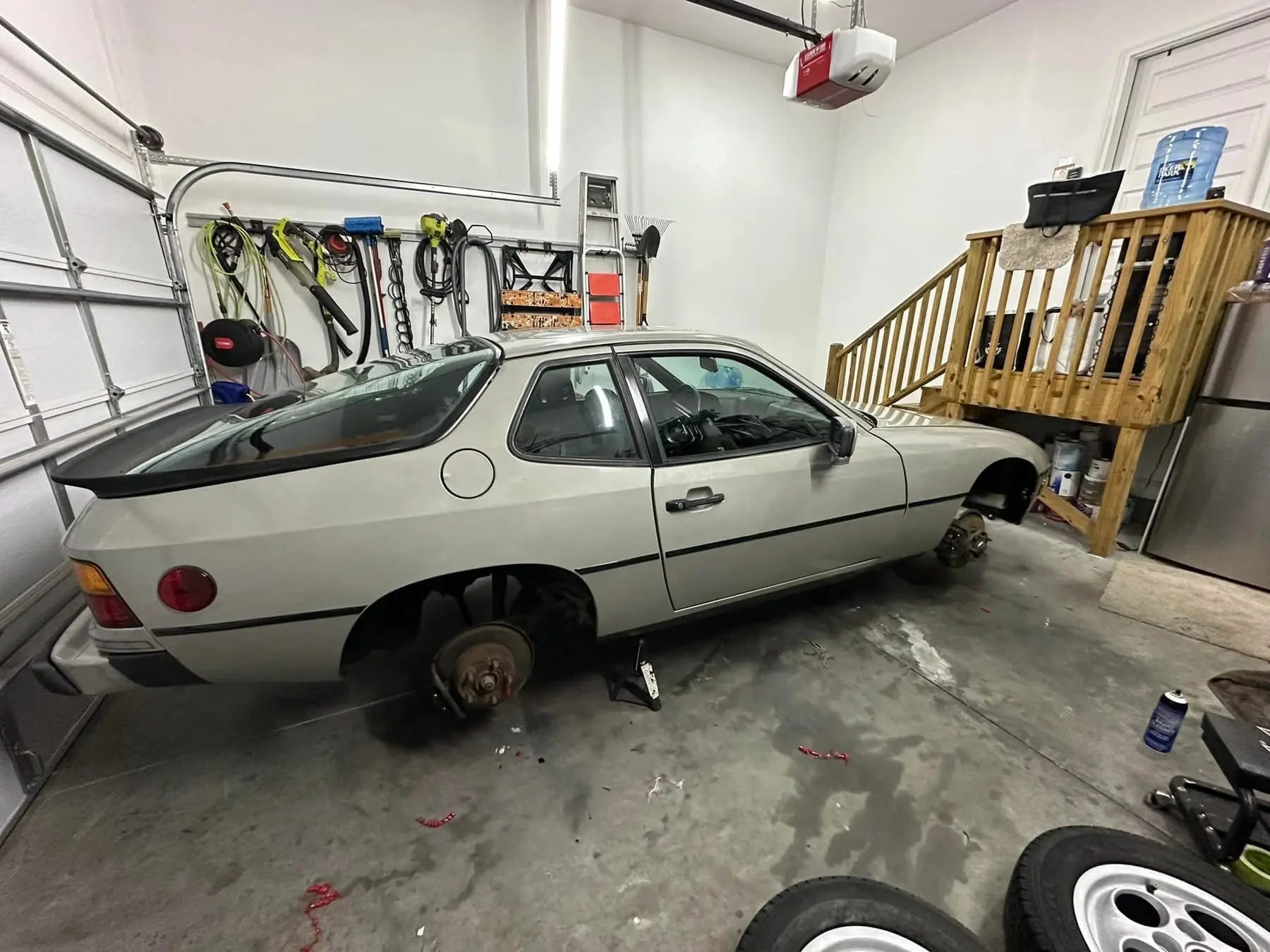 1987 Porsche 928 Mini Restoration, photo 3 of 6